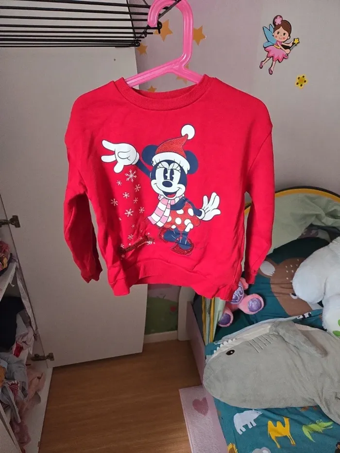 Pull minnie Noël taille 6 ans - photo numéro 2