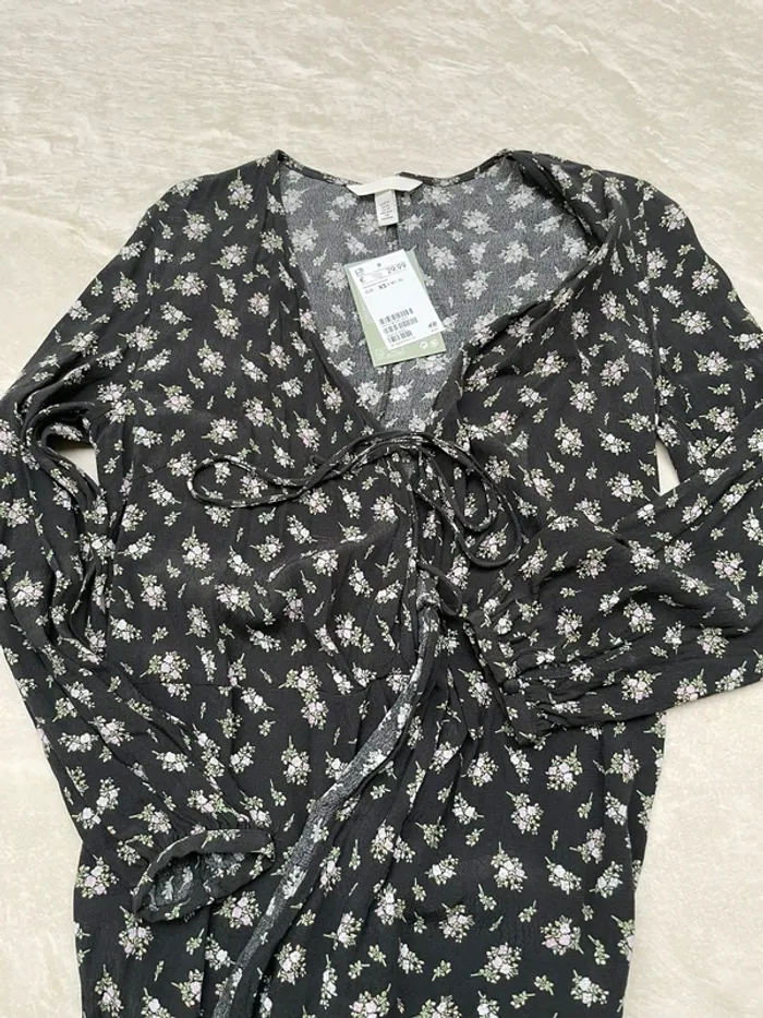 Robe floral cache-coeur - photo numéro 4