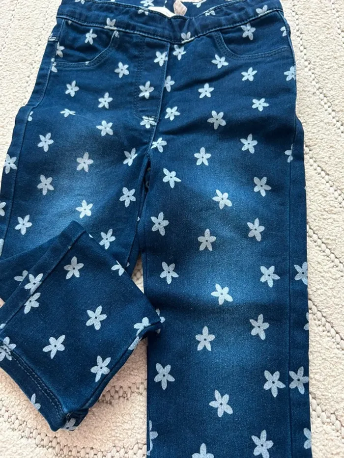 Pantalon fleurs - photo numéro 2