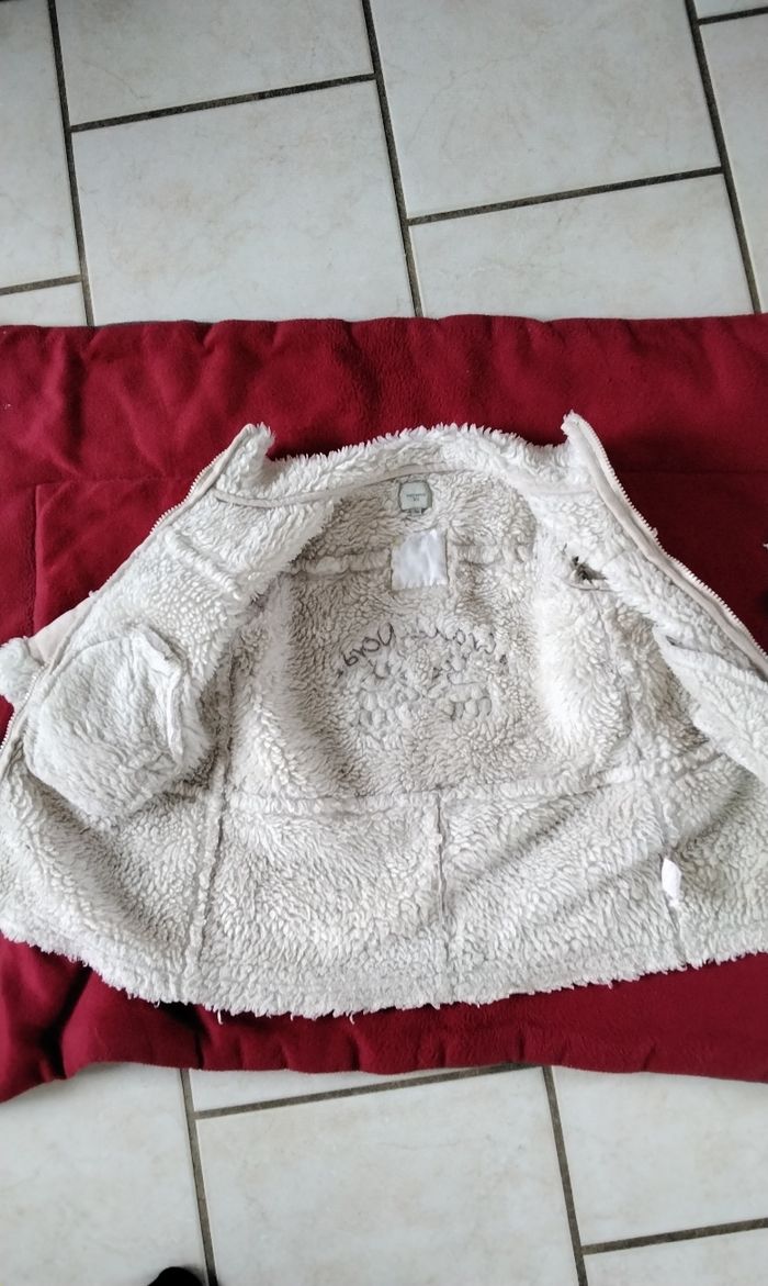 Manteau  ,style  peau  de  mouton  ,intérieur molletonné  ,Children  Everywzar  Tex , 3 ans - photo numéro 3