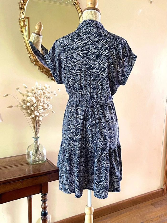 Robe Chemise traffic - Taille S - Chic et Confortable neuf - photo numéro 6