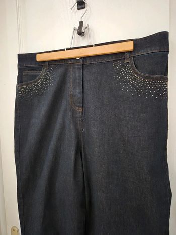 Jean brut 44 Neuf