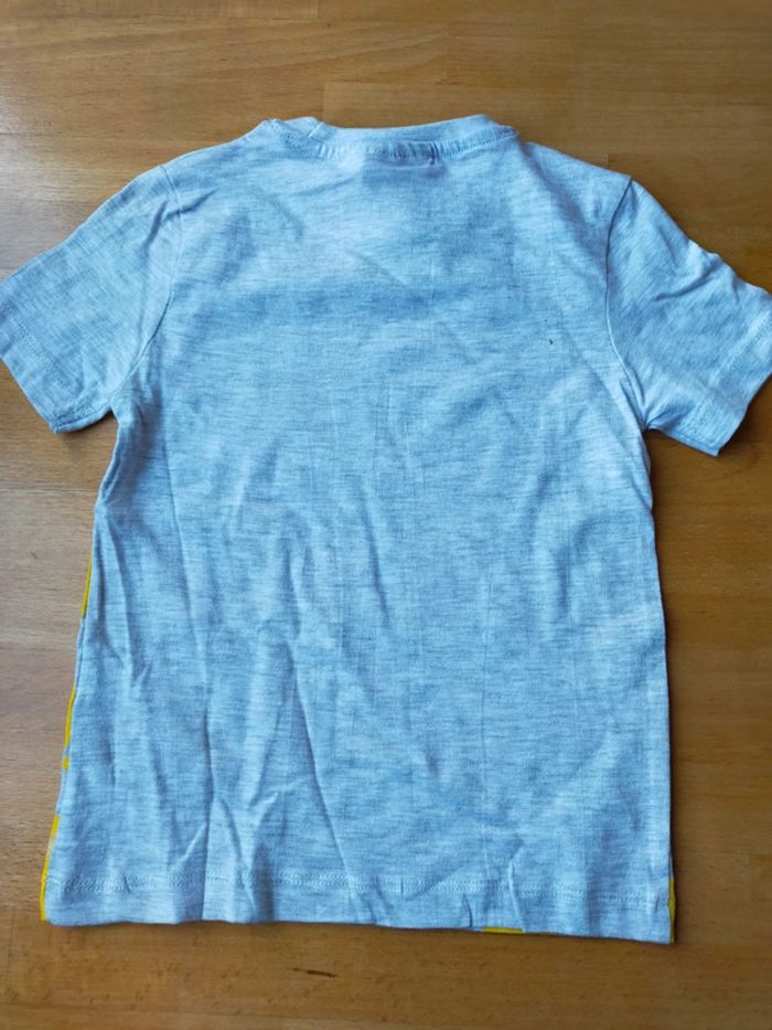 T shirt - photo numéro 2