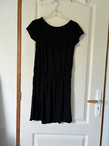 Robe noire à manches courtes uni étam