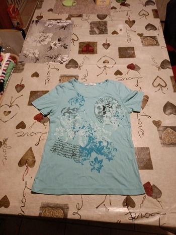 T-shirt femme taille 36 , marque Christine Laure