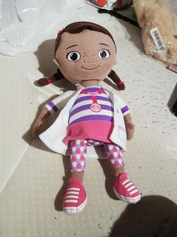 Doudou Docteur peluche disney