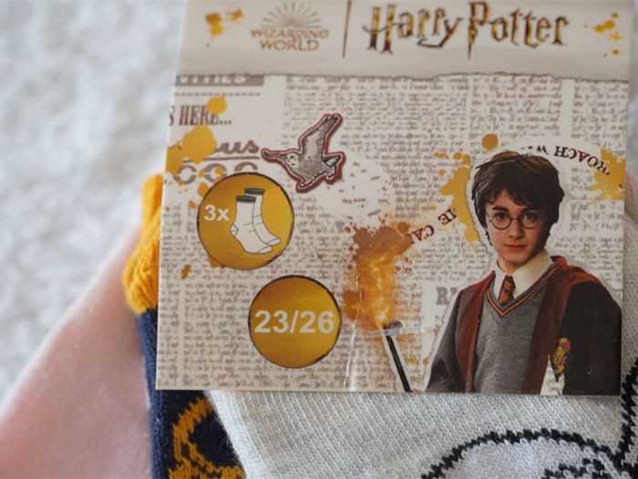 Lot de 3 paires de chaussettes neuves Harry Potter Pointure : 23/26 - photo numéro 2