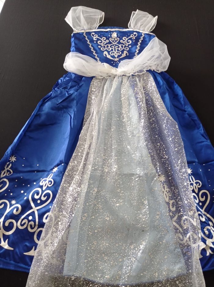 Costume princesse Disney 5ans - photo numéro 2