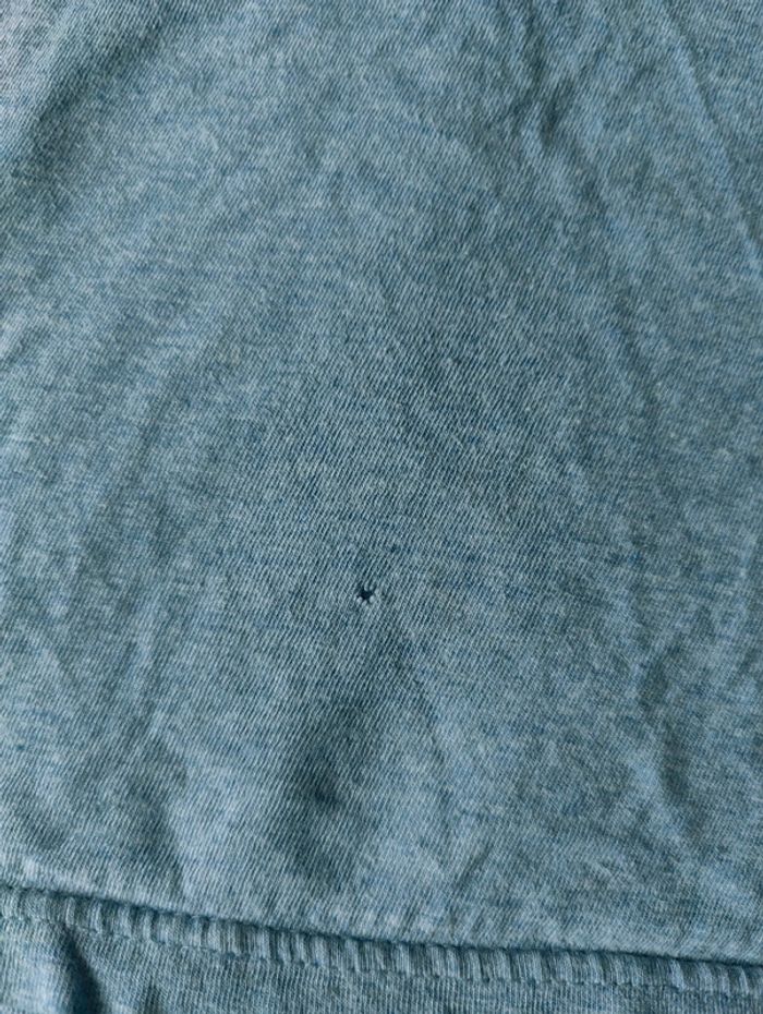 Tee shirt sans manche - photo numéro 2