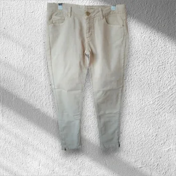 🔴Jean taille 13_14 ans