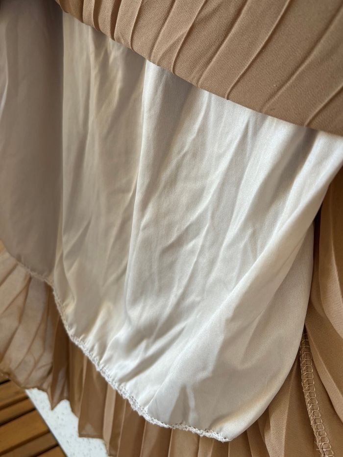 Jupe beige en tulle taille 38 Ineo Couture - photo numéro 4