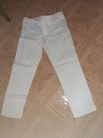 Pantalon 7/8è blanc.  H&M 40