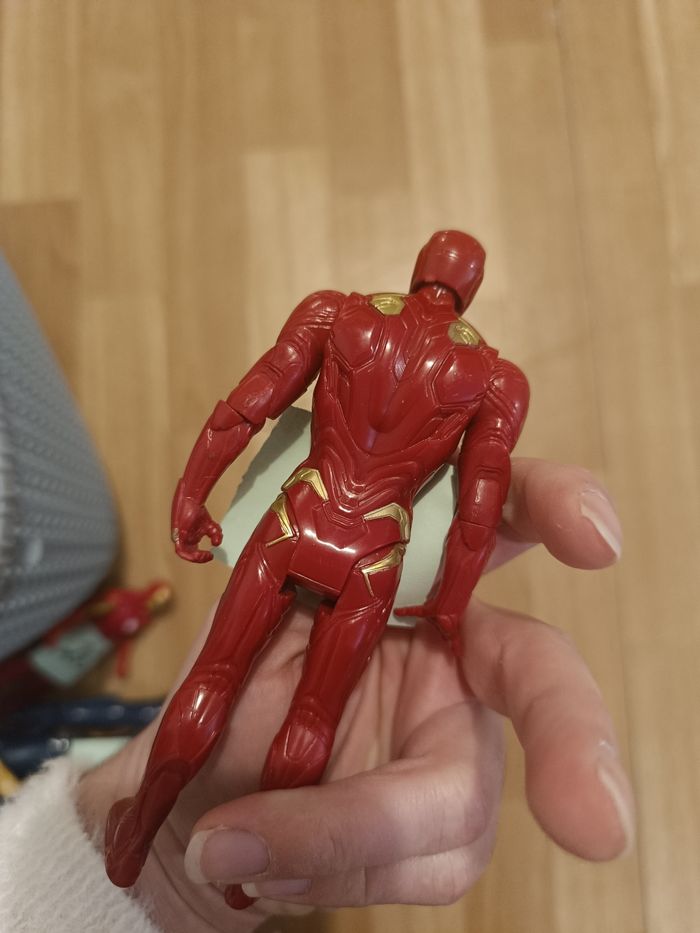 Petite figurine Iron Man