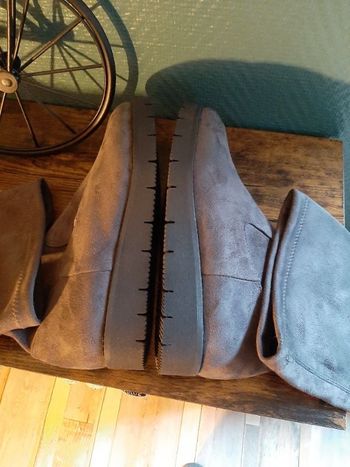 Cuissardes / bottes chaussettes neuves - Requins
