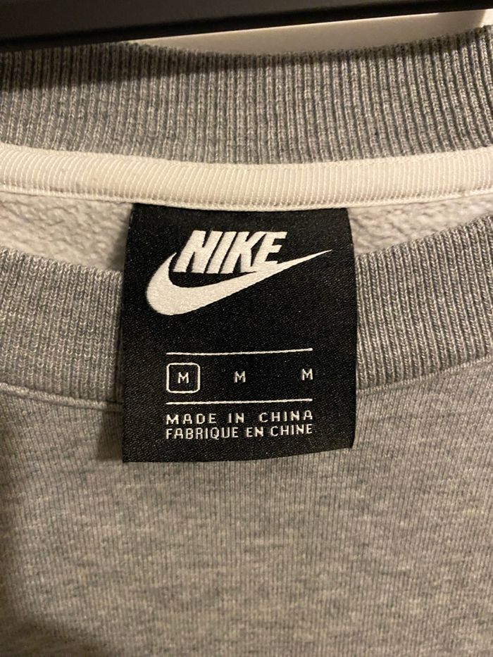 Pull nike - photo numéro 3