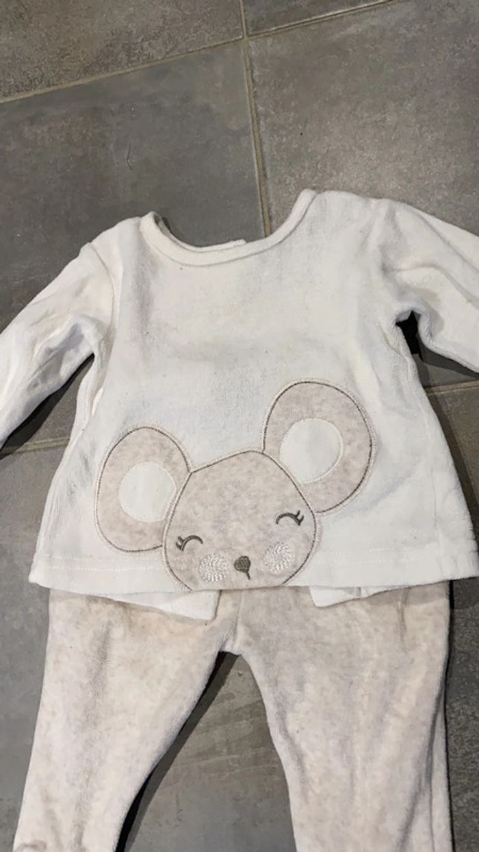 Ensemble bébé 3/6 mois - photo numéro 2