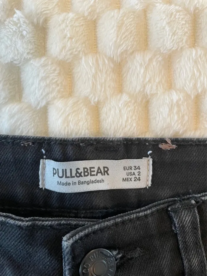 Jean noir Pull&bear - photo numéro 4