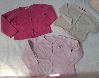 Lot de gilet fille