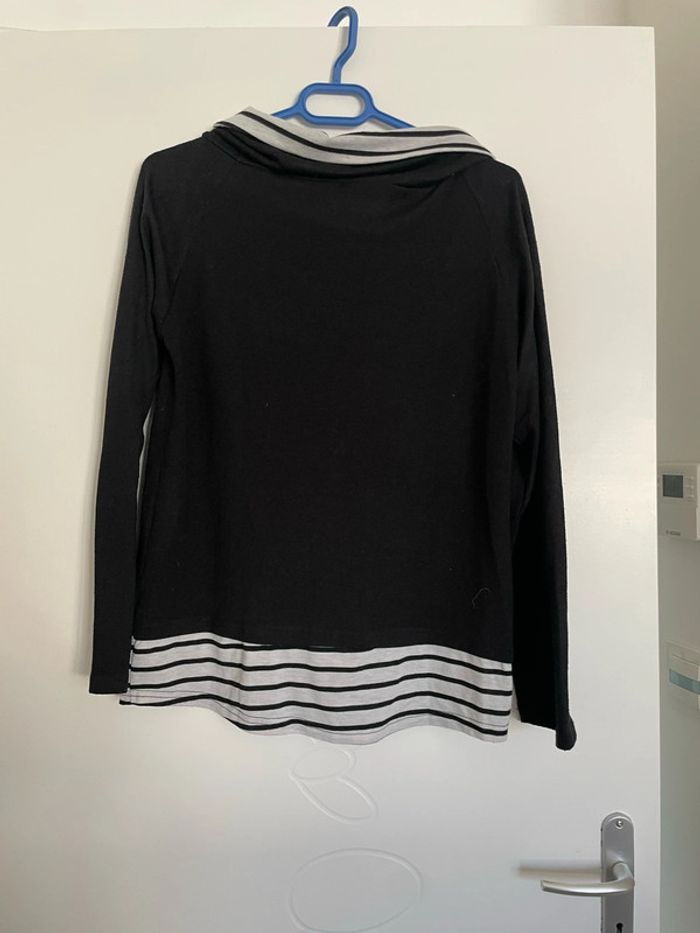 Pull à manches longues noir col croisé gris à rayures noir Zhelin taille M - photo numéro 4