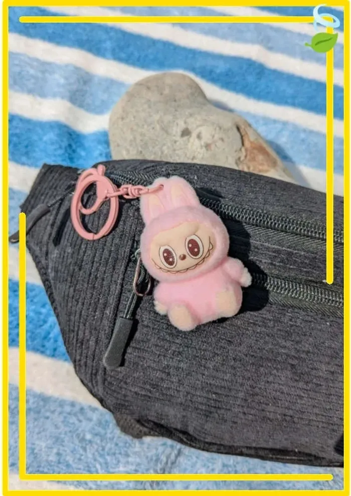 Sac banane velours côtelé noir + porte-clés peluche rose - photo numéro 3