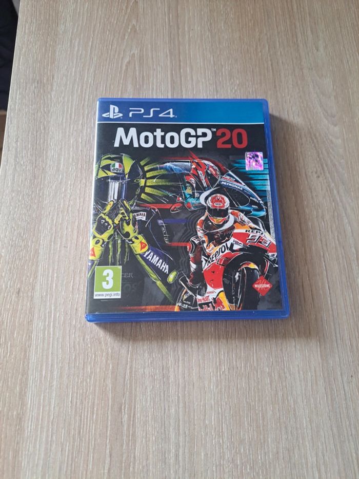 Jeu ps4 motoGP 20