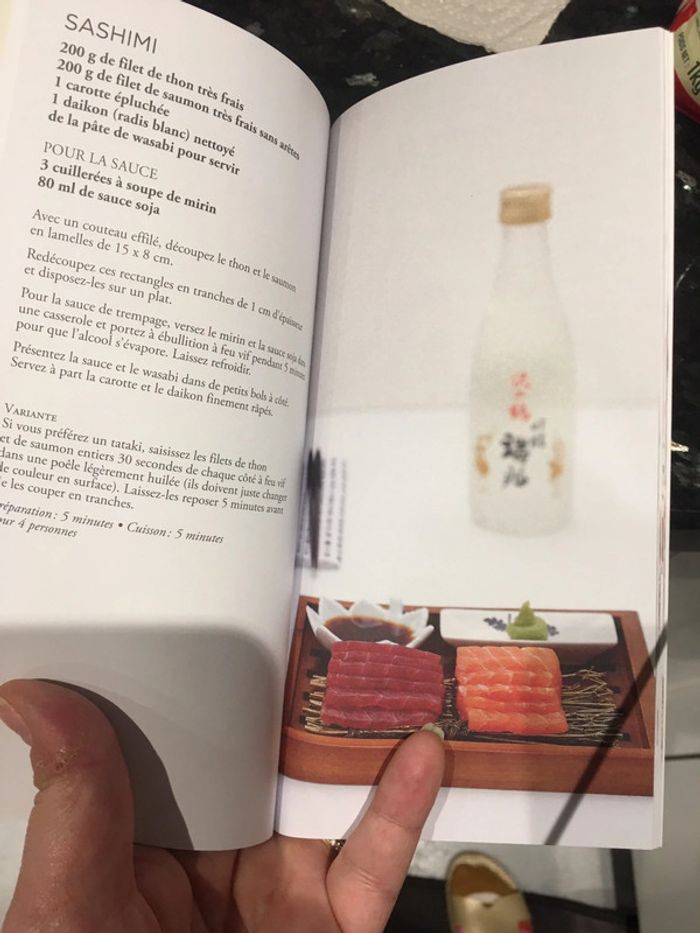 Livre de recettes sushi neuf - photo numéro 2