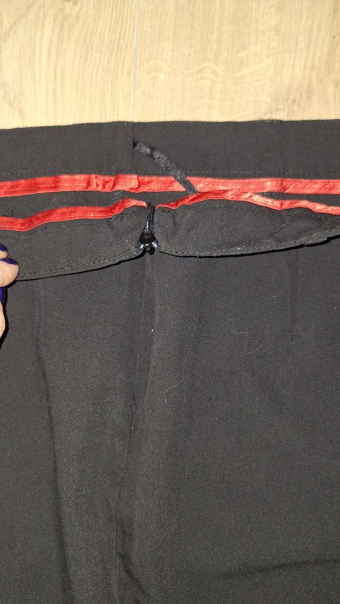 Jupe noir taille S Morgan fendue dessus du genou - photo numéro 2