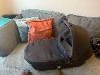 Poussette Cybex Melio Carbon + nacelle + accessoire