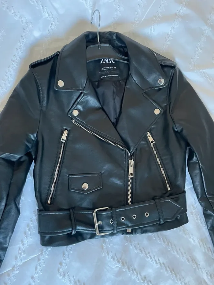 Veste Perfecto ZARA en similicuir ceinturée taille XS - photo numéro 12