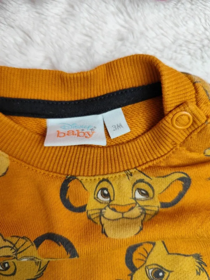 Pull Disney 3 mois - photo numéro 2