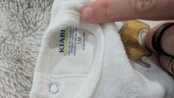 Pyjama Kiabi taille 1 mois - photo numéro 3