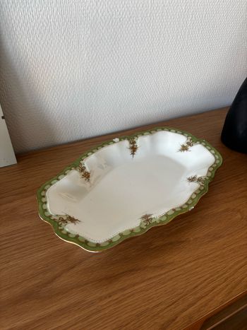 Vintage plat de service avec défauts vert à dorures en porcelaine de Limoges