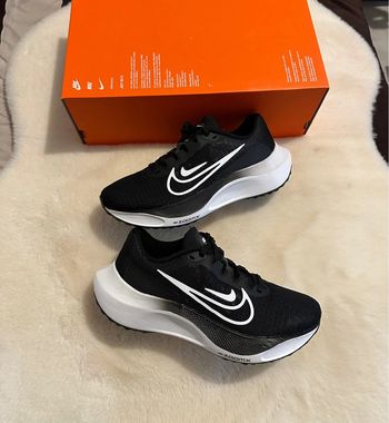 Nike Zoom Fly 5 Black White