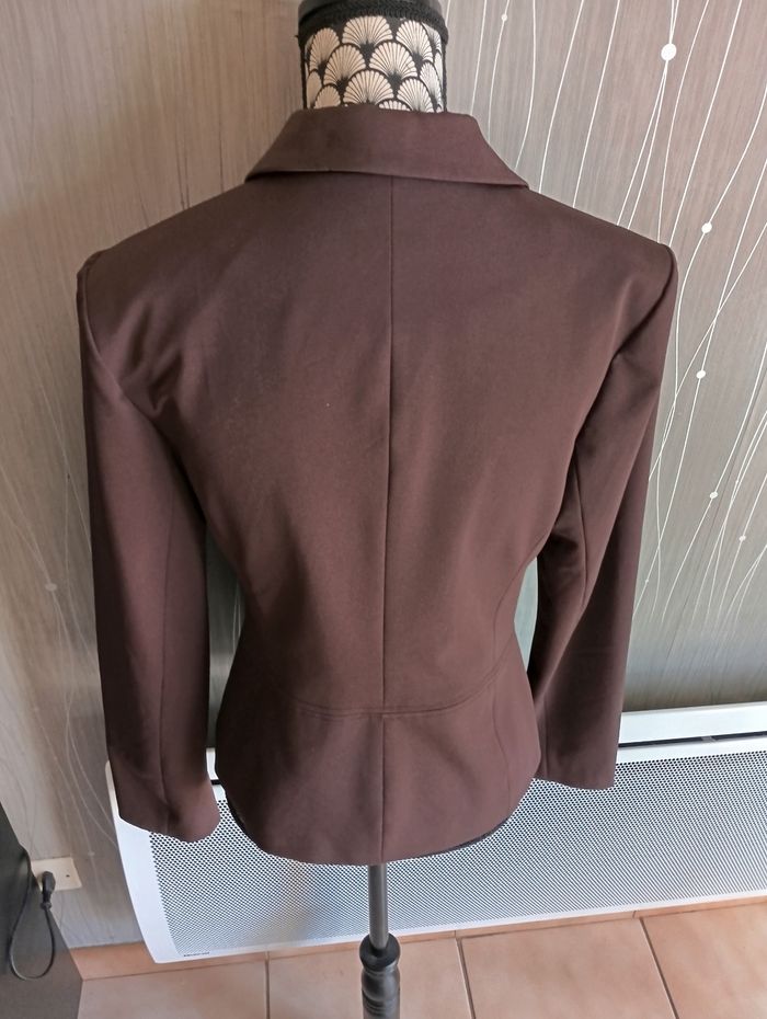 Tailleur jupe femme - photo numéro 3