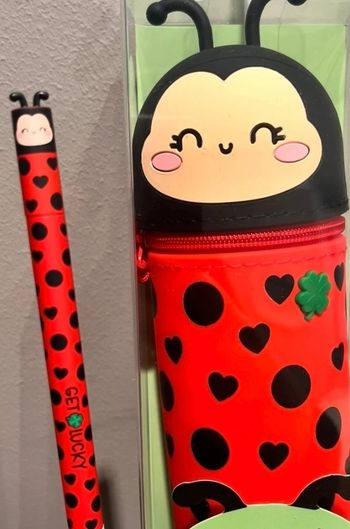Légami Trousse coccinelle plus stylo effaçable 🐞🍀 Printemps 2026