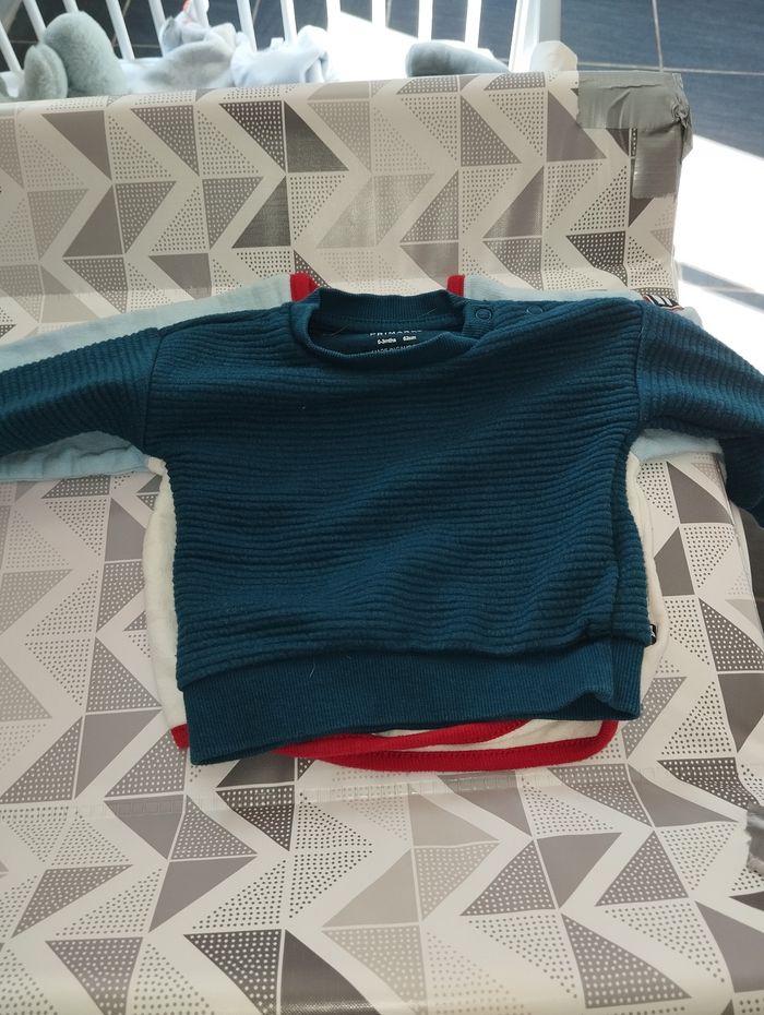 Pull et gilet 3 mois - photo numéro 2