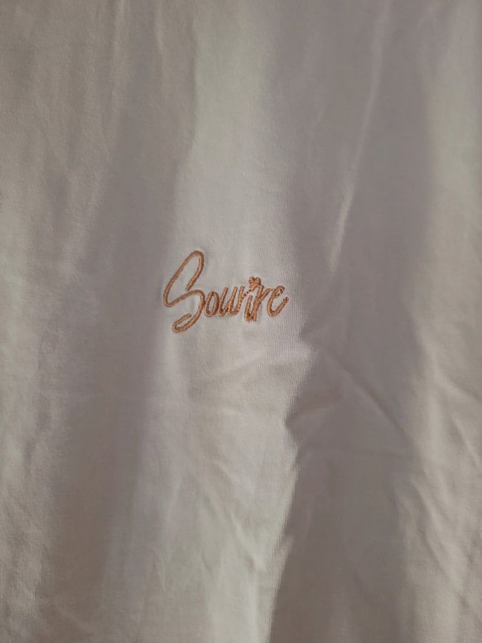 Tee-shirt sourire - photo numéro 2