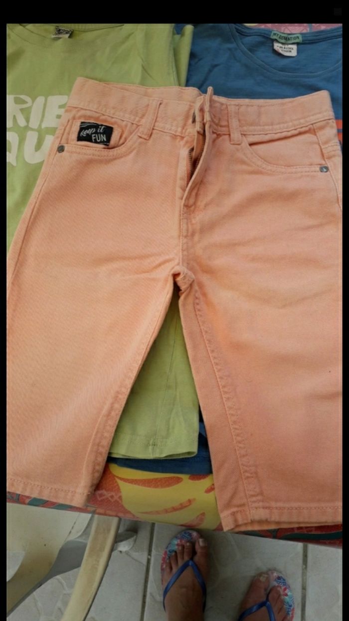 1 bermuda,2 tee-shirts