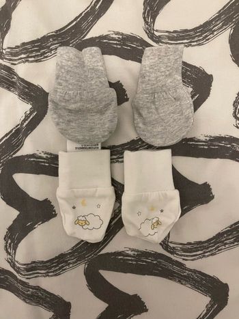 Lot de deux paires de moufles