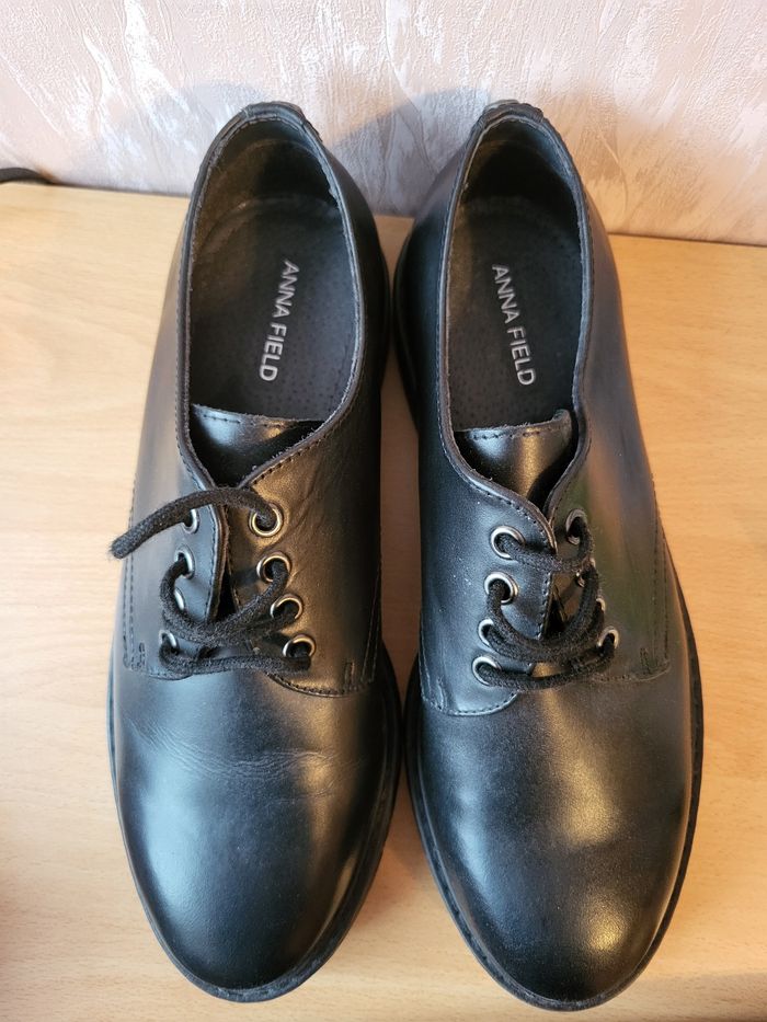 Chaussures femmes Derbies Noires Anna Field Taille 39 neuves