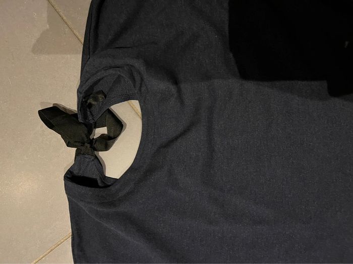 T-shirt S/M bleu marine large, un peu oversize - photo numéro 4