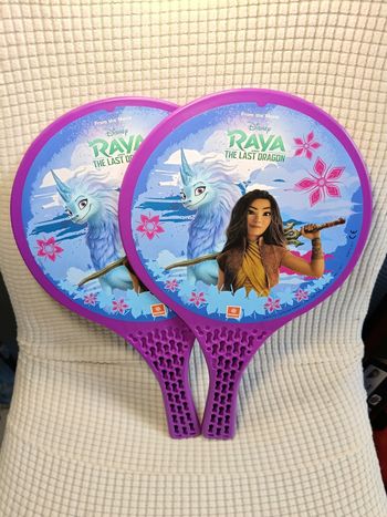 Raquette neuves du monde de raya