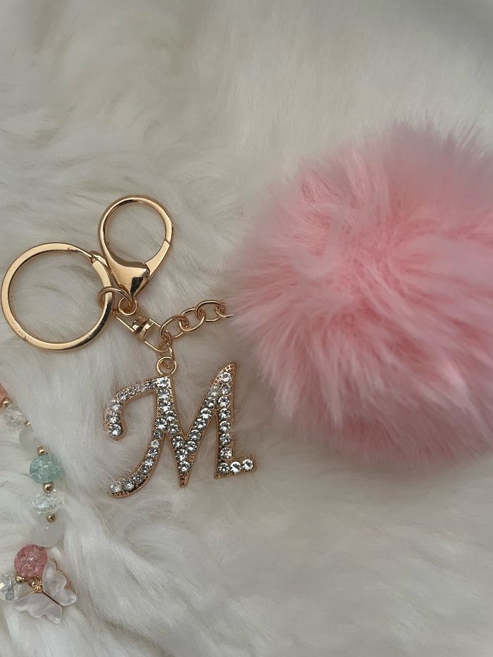 Porte-clés avec lettre + bracelet - photo numéro 2