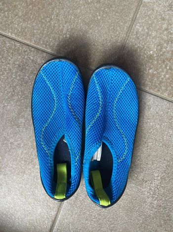 Decathlon Tribord chaussures d’eau plage rivière 30 31 enfant garçon fille