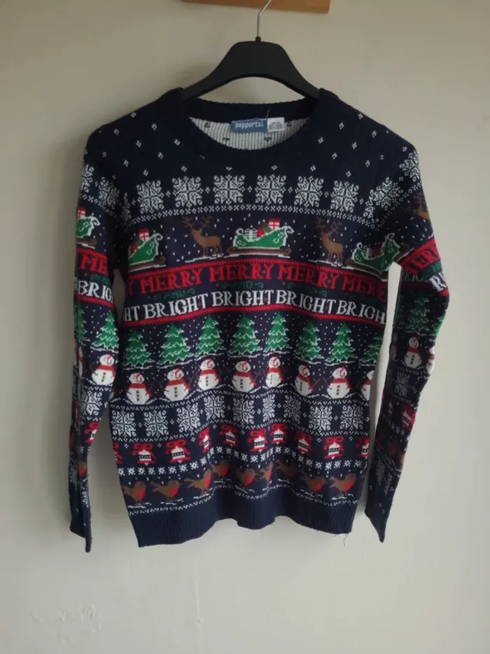 👶Pull de noel taille 8-10 ans👶