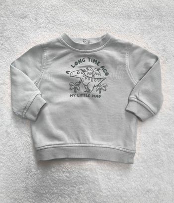 Pull 6 mois 