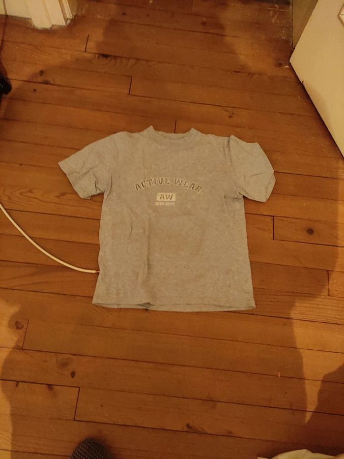 Tee shirt gris 10 ans