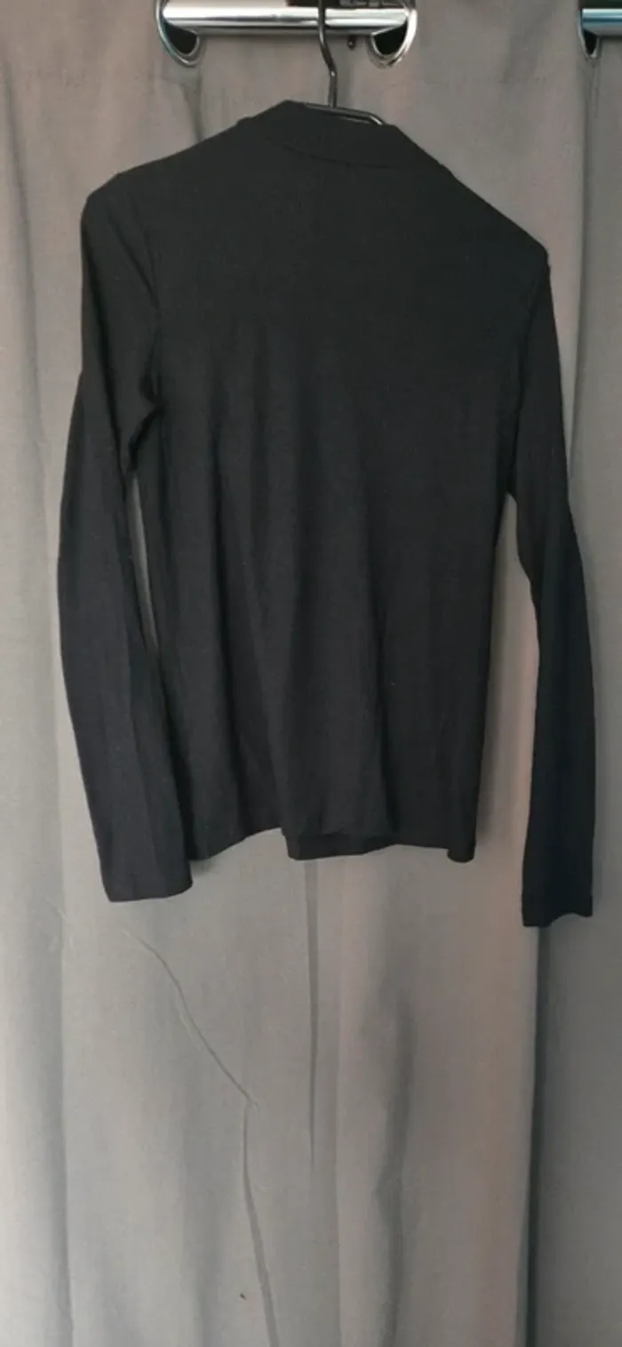 Pull léger 14 ans - photo numéro 2