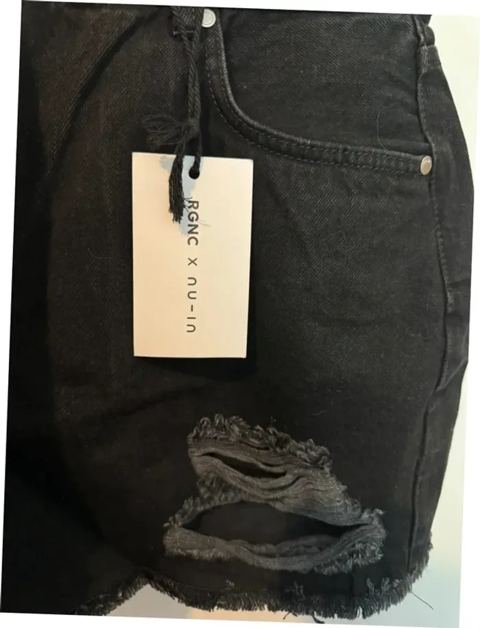Short en jean noir - photo numéro 3