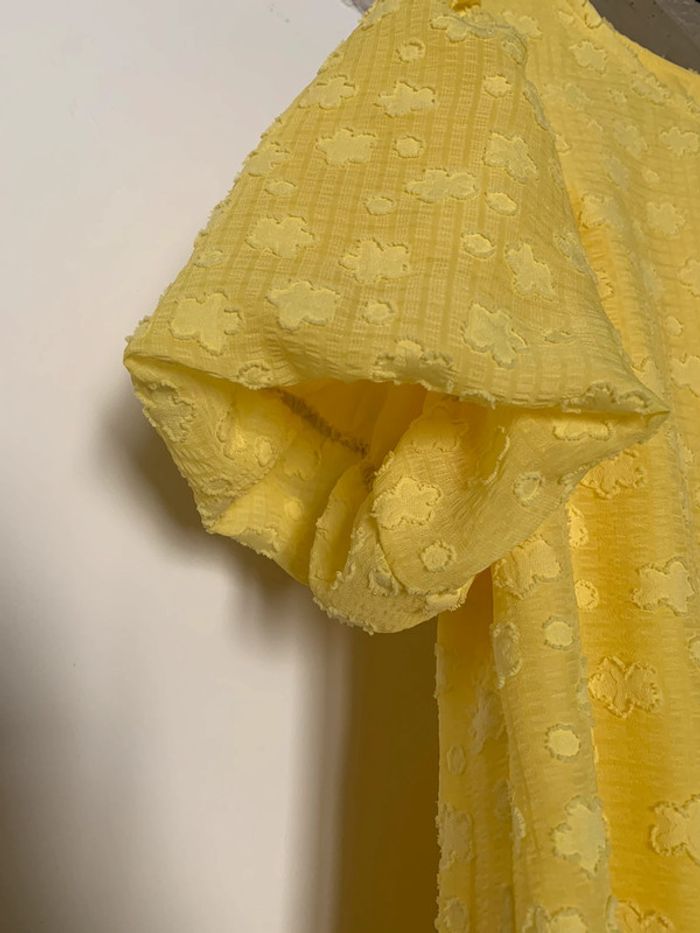 Robe jaune - photo numéro 2